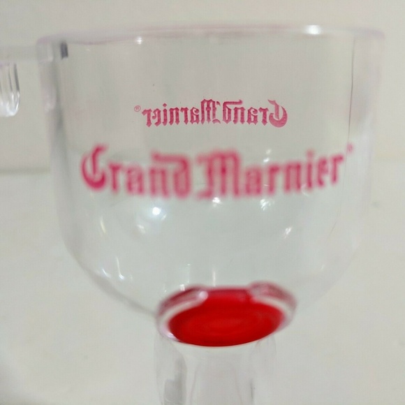Lot (4) Grand Marnier mini bottle shot glasses - Picture 6 of 6